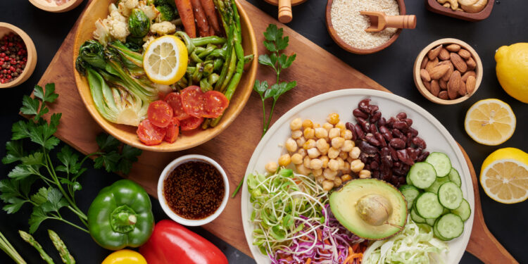What is the Mediterranean Diet? A Guide to a Healthier Lifestyle