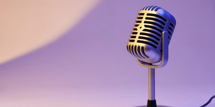 Editor’s Pick: Health and Wellness Podcasts You Should Listen To