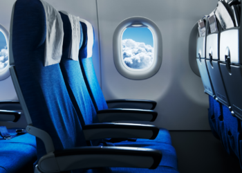 How to Optimize Your Health While Traveling