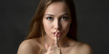 The Neuroscience of Stillness: How Silence Enhances Cognitive Function